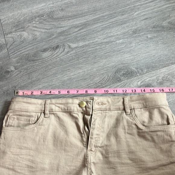 H&M khaki shorts 🥥🤎🧸 - Picture 4 of 5